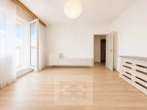 Pronájem bytu 3+1, Brno, Bzenecká, 70 m2