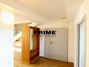 Pronájem bytu 4+1, Praha - Smíchov, Štefánikova, 147 m2
