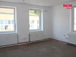 Pronájem kanceláře, Nová Paka, Komenského, 23 m2