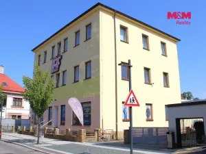 Pronájem kanceláře, Nová Paka, Komenského, 18 m2