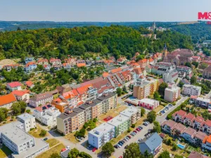 Prodej bytu 3+1, Hluboká nad Vltavou, Nerudova, 66 m2
