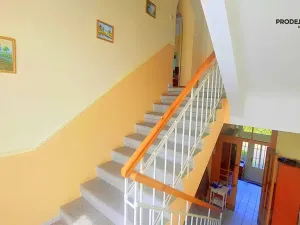 Prodej vily, Praha - Suchdol, 243 m2