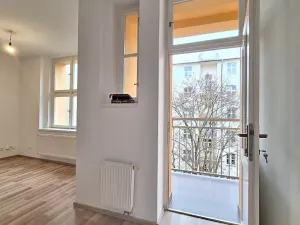 Pronájem bytu 3+kk, Praha - Žižkov, Roháčova, 80 m2