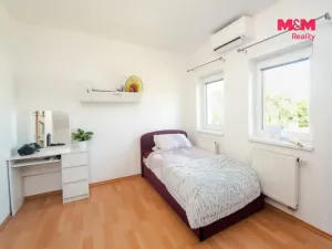 Prodej rodinného domu, Praha - Horní Měcholupy, Bolevecká, 196 m2