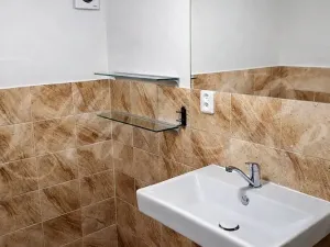 Pronájem bytu 2+kk, Lažany, 55 m2