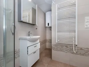 Pronájem komerční nemovitosti, Praha - Smíchov, Grafická, 29 m2