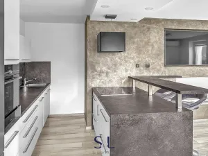Pronájem bytu 2+kk, Liberec, Karlovská, 68 m2