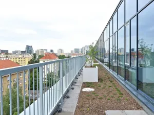 Pronájem kanceláře, Praha - Michle, Jihlavská, 902 m2