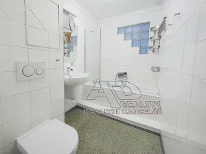 Prodej bytu 3+1, České Budějovice, 80 m2