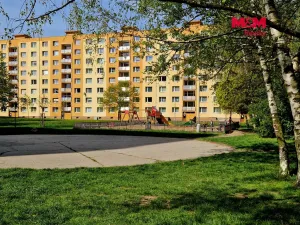 Pronájem bytu 1+1, Chomutov, Holešická, 36 m2