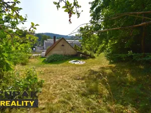 Prodej pozemku pro bydlení, Náchod, Jugoslávská, 1307 m2