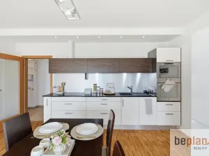 Pronájem bytu 2+kk, Praha - Malešice, Univerzitní, 63 m2