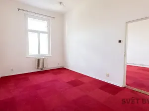 Pronájem bytu 2+1, Praha - Žižkov, náměstí Barikád, 60 m2