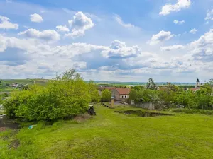 Prodej pozemku pro bydlení, Velké Pavlovice, Trávníky, 1840 m2