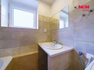 Pronájem bytu 2+1, Horní Slavkov, Zahradní, 45 m2