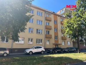 Prodej bytu 2+1, Louny, Fűgnerova, 55 m2