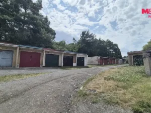 Pronájem garáže, Kladno, Šulcova, 20 m2