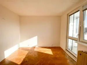 Prodej bytu 3+1, Břidličná, Dlouhá, 75 m2