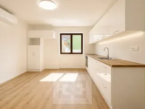 Pronájem bytu 2+1, Střelice, Nová ulice, 65 m2