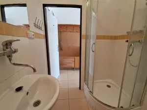 Pronájem bytu 2+kk, Praha - Kamýk, Zvolská, 31 m2
