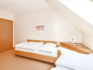 Prodej rodinného domu, Karlovy Vary, Slovenská, 162 m2