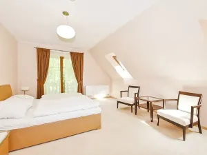 Prodej rodinného domu, Karlovy Vary, Slovenská, 162 m2