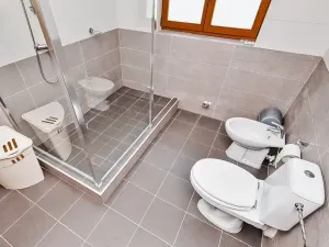 Prodej rodinného domu, Karlovy Vary, Slovenská, 162 m2