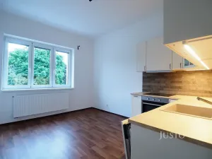 Pronájem bytu 2+1, Písek, Mírové nám., 77 m2