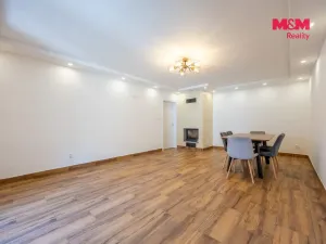Prodej rodinného domu, Krásný Dvůr - Chrašťany, 206 m2