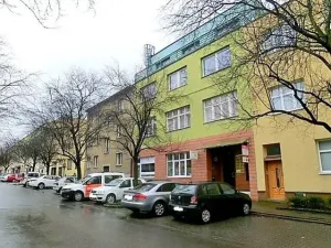Pronájem kanceláře, Zlín, Sadová, 40 m2