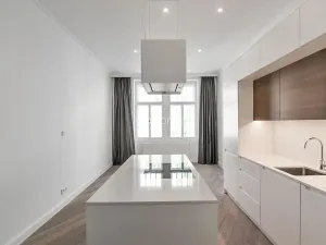 Pronájem bytu 2+kk, Praha - Vinohrady, náměstí Jiřího z Poděbrad, 54 m2