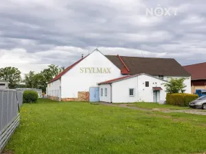 Pronájem výrobních prostor, Boršov nad Vltavou, 400 m2