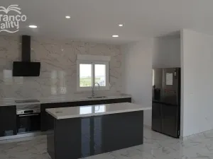 Prodej rodinného domu, Pinoso, Alicante, Španělsko, 225 m2