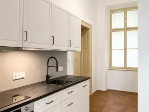 Pronájem bytu 3+kk, Praha - Staré Město, Smetanovo nábřeží, 84 m2