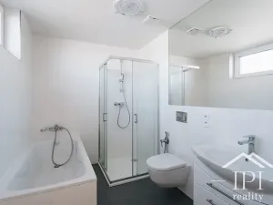 Prodej rodinného domu, Praha - Čakovice, Schollova, 124 m2