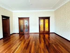 Prodej bytu 2+1, Karlovy Vary, Divadelní náměstí, 90 m2