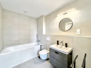 Pronájem bytu 2+kk, Praha - Karlín, 51 m2