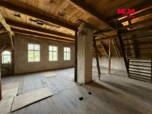 Prodej rodinného domu, Pulečný, 450 m2