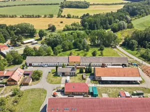 Prodej výrobních prostor, Věžky, 2200 m2