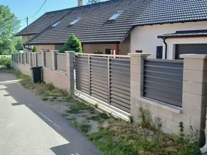 Prodej rodinného domu, Neumětely, V Chaloupkách, 230 m2