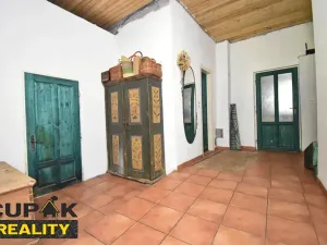 Prodej rodinného domu, Libchavy, 280 m2