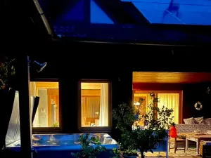 Pronájem atypického bytu, Ovčáry, 90 m2