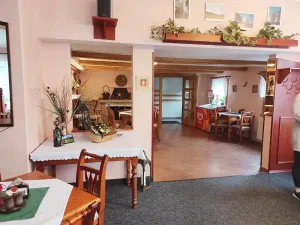 Prodej ubytování, Mařenice, 450 m2