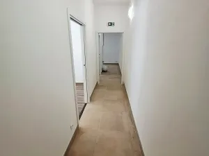 Pronájem ordinace, Praha - Vinohrady, Máchova, 70 m2