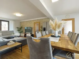 Prodej rodinného domu, Tučín, 332 m2