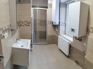 Pronájem bytu 2+1, Liberec, Na Srázu, 76 m2