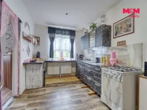 Prodej bytu 2+1, Teplá, Klášterní, 88 m2