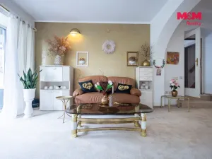 Prodej rodinného domu, Loučim, 300 m2