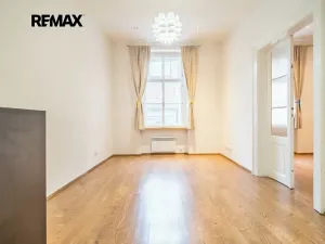 Pronájem bytu 2+1, Praha - Vinohrady, Balbínova, 53 m2