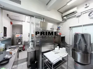Pronájem restaurace, Praha - Vinohrady, Italská, 225 m2